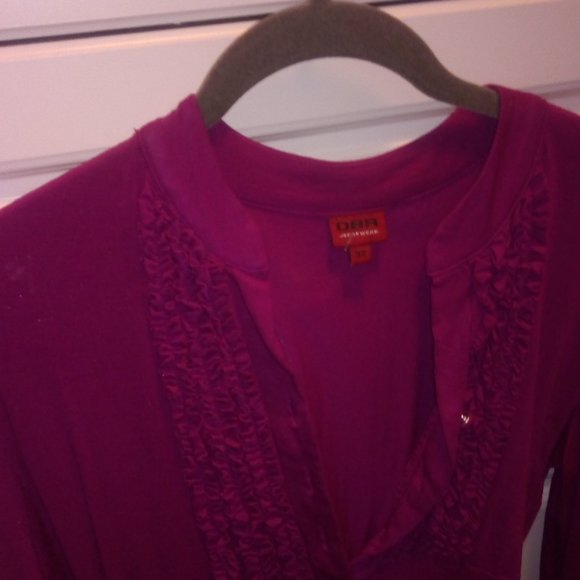 Gorgeous Blouse in Orchid Purple - Picture 4 of 4